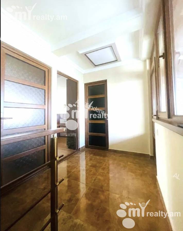 4 bedroom apartment for sale خیابان سِواک, کاناکِر – زیتون ایروان, 146137