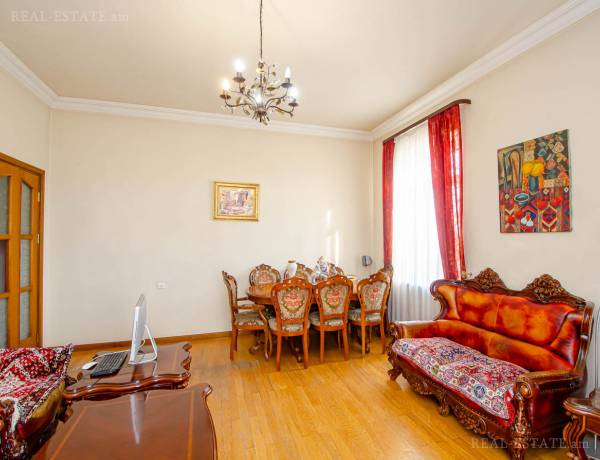 3-senyakanoc-bnakaran-vacharq-Yerevan-Center