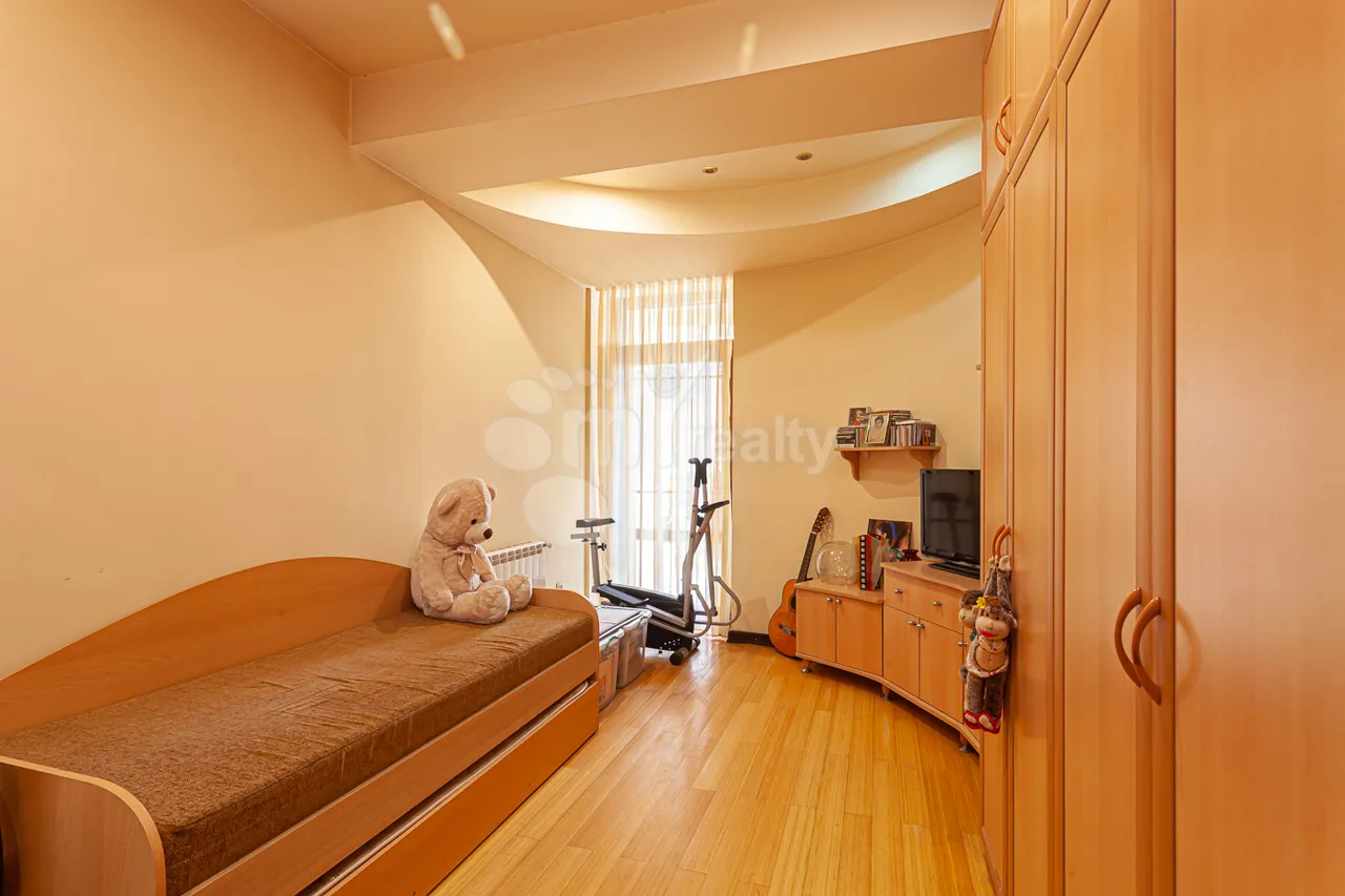 House for sale Sevqareci Saqo St, Arabkir Yerevan, 161229