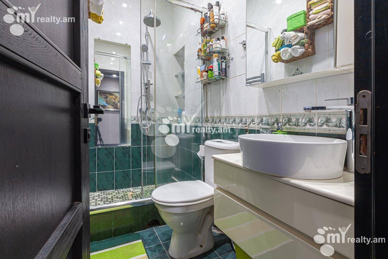 3 սենյականոց բնակարան  Դ. Դեմիրճյան փող, Կենտրոն Երևան, 154852