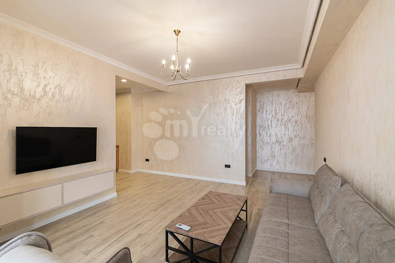 3 սենյականոց բնակարան  Գրիբոեդովի փող, Արաբկիր Երևան, 159221