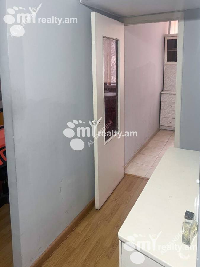 Commercial property for rent Mashtots Ave, Center Yerevan, 159420