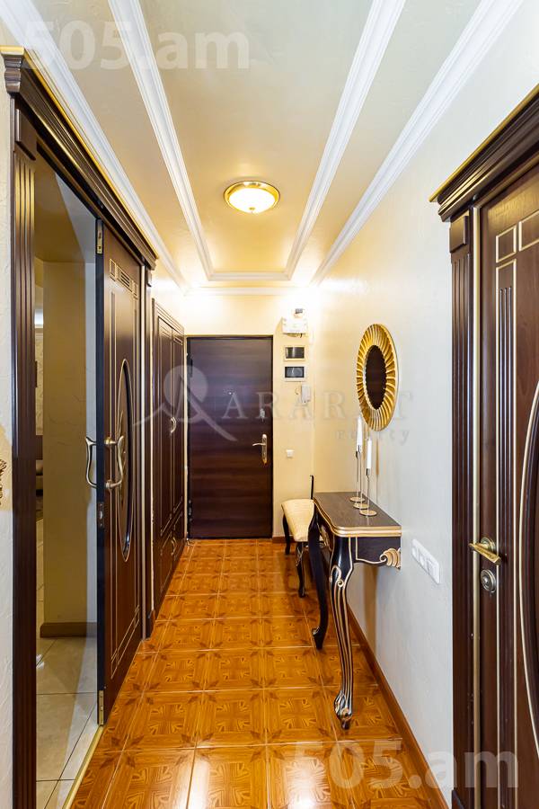 Купить 5 комнатную квартиру Г.Кочар ул, Арабкир Ереван, 154322