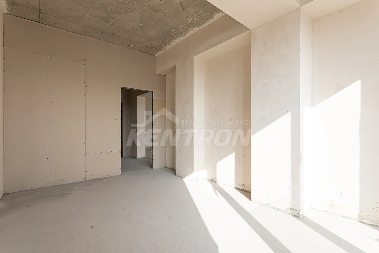 3 bedroom apartment for sale Khanjyan St, Center Yerevan, 157765