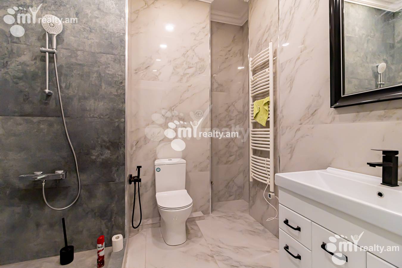 3 bedroom apartment for sale Argishti St, Center Yerevan, 154191