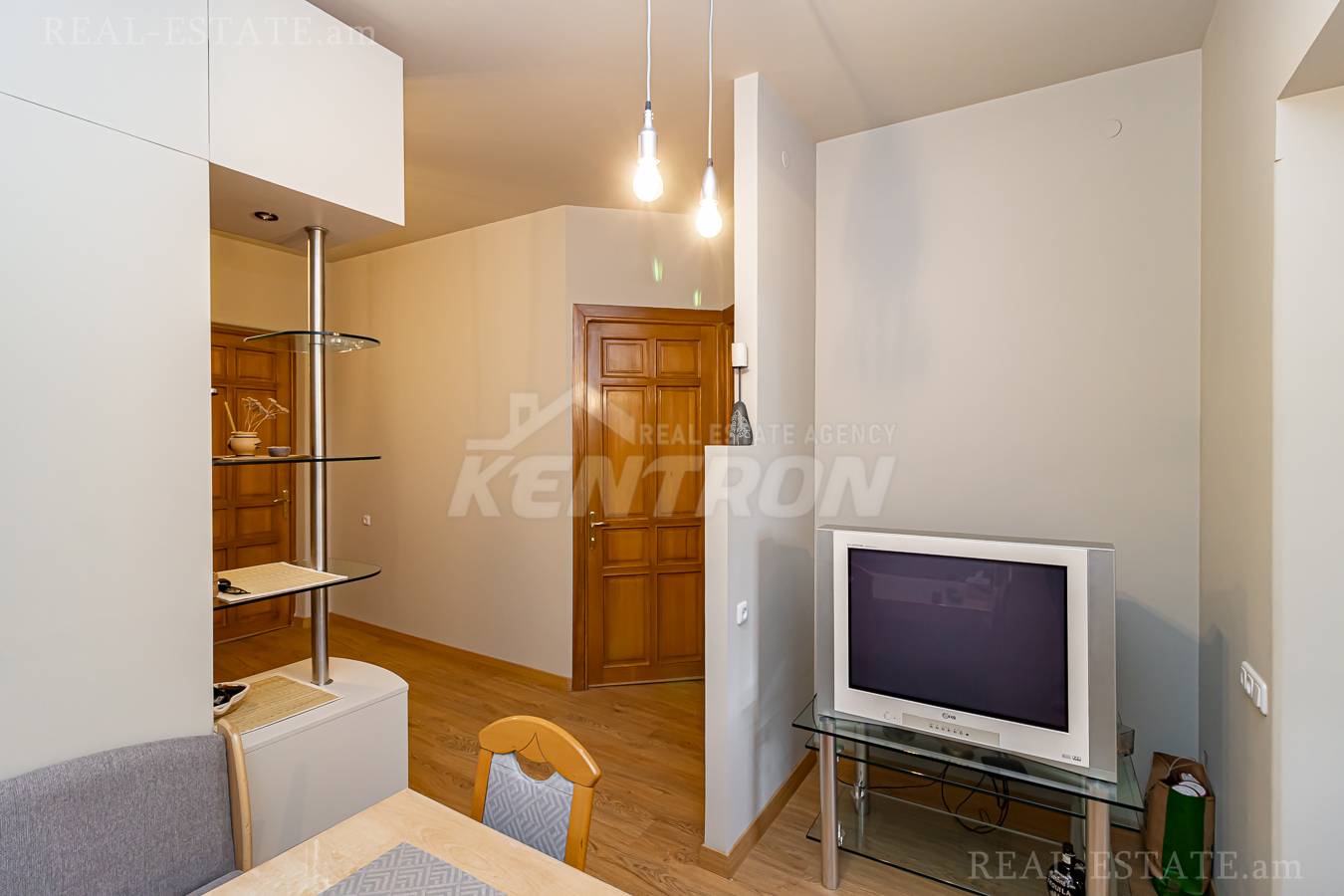 4 bedroom apartment for sale Buzand St, Center Yerevan, 149091