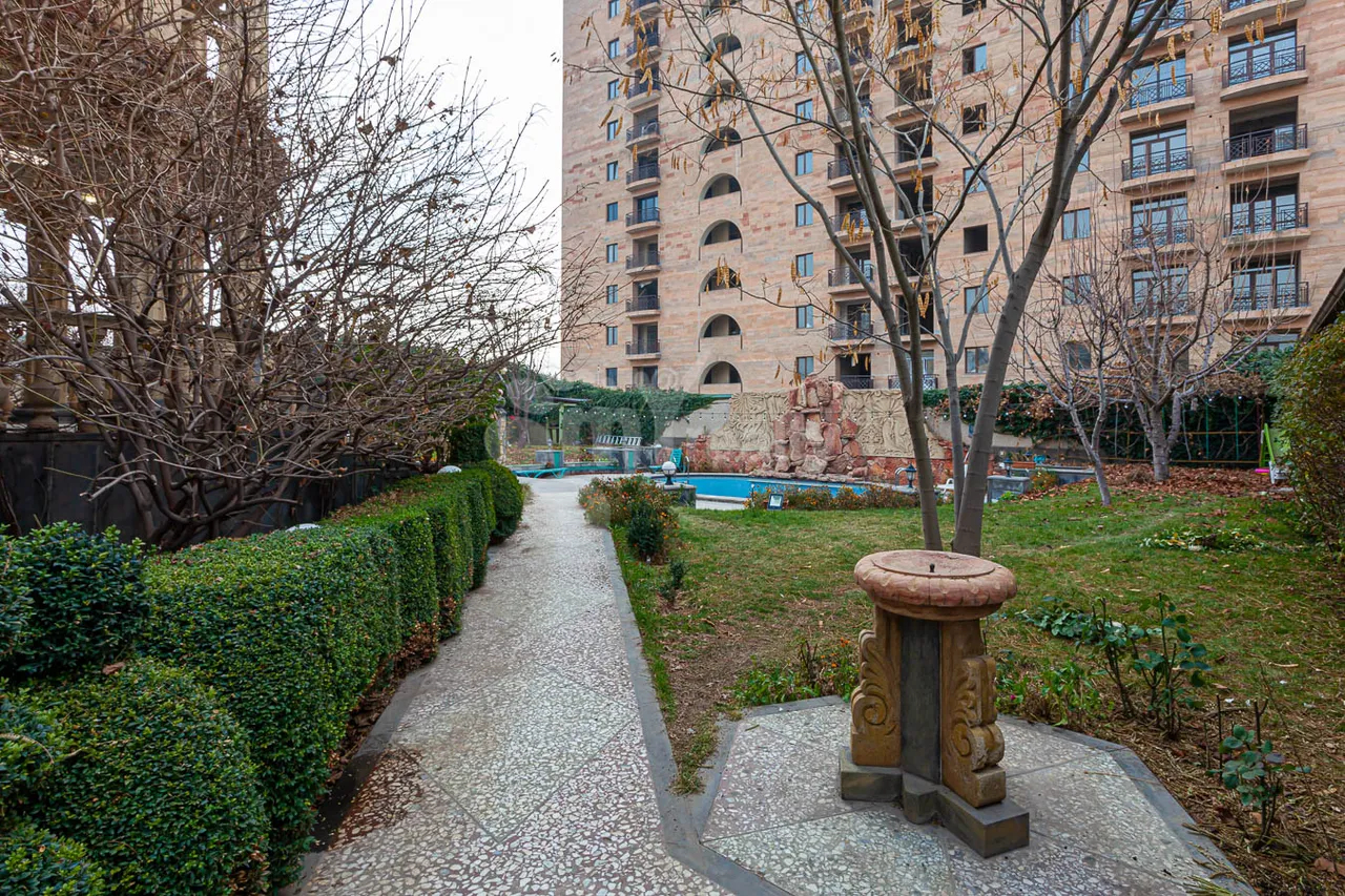 House for sale Pirumyans  St, Davtashen Yerevan, 157263