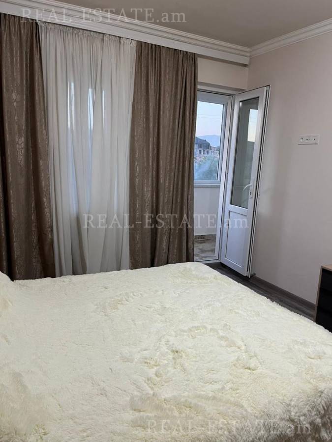 3 սենյականոց բնակարան  Դավթաշեն 2 թաղ, Դավթաշեն Երևան, 125633