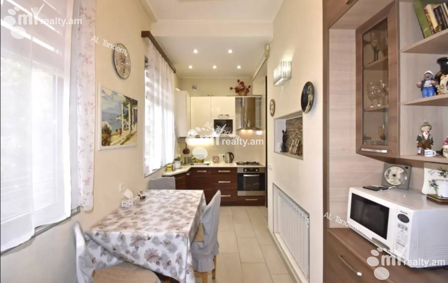 2 սենյականոց բնակարան  Վարդանանց փող, Կենտրոն Երևան, 158578