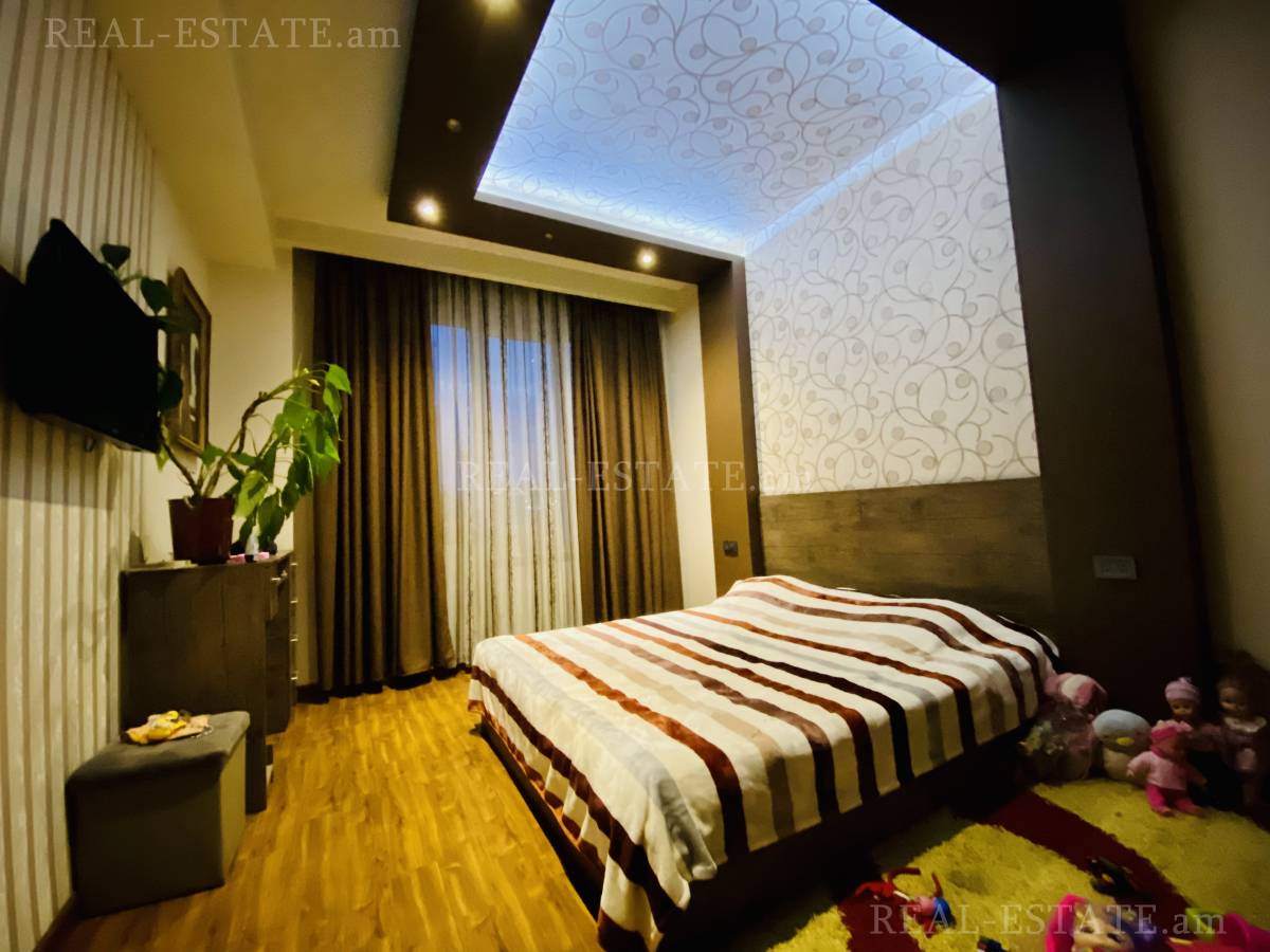 4 bedroom apartment for sale Leningradyan st., Malatja-Sebastja Yerevan, 140272