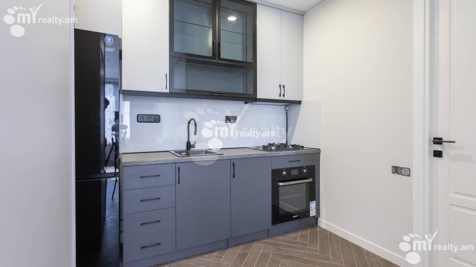 2 bedroom apartment for rent Ghazar Parpetsi St, Center Yerevan, 156782