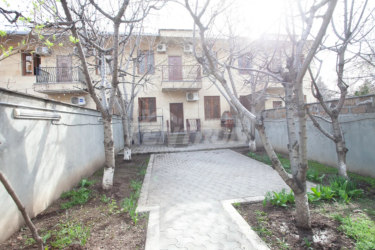 Առանձնատուն վարձով Բաբայան փող, Արաբկիր Երևան, 158721