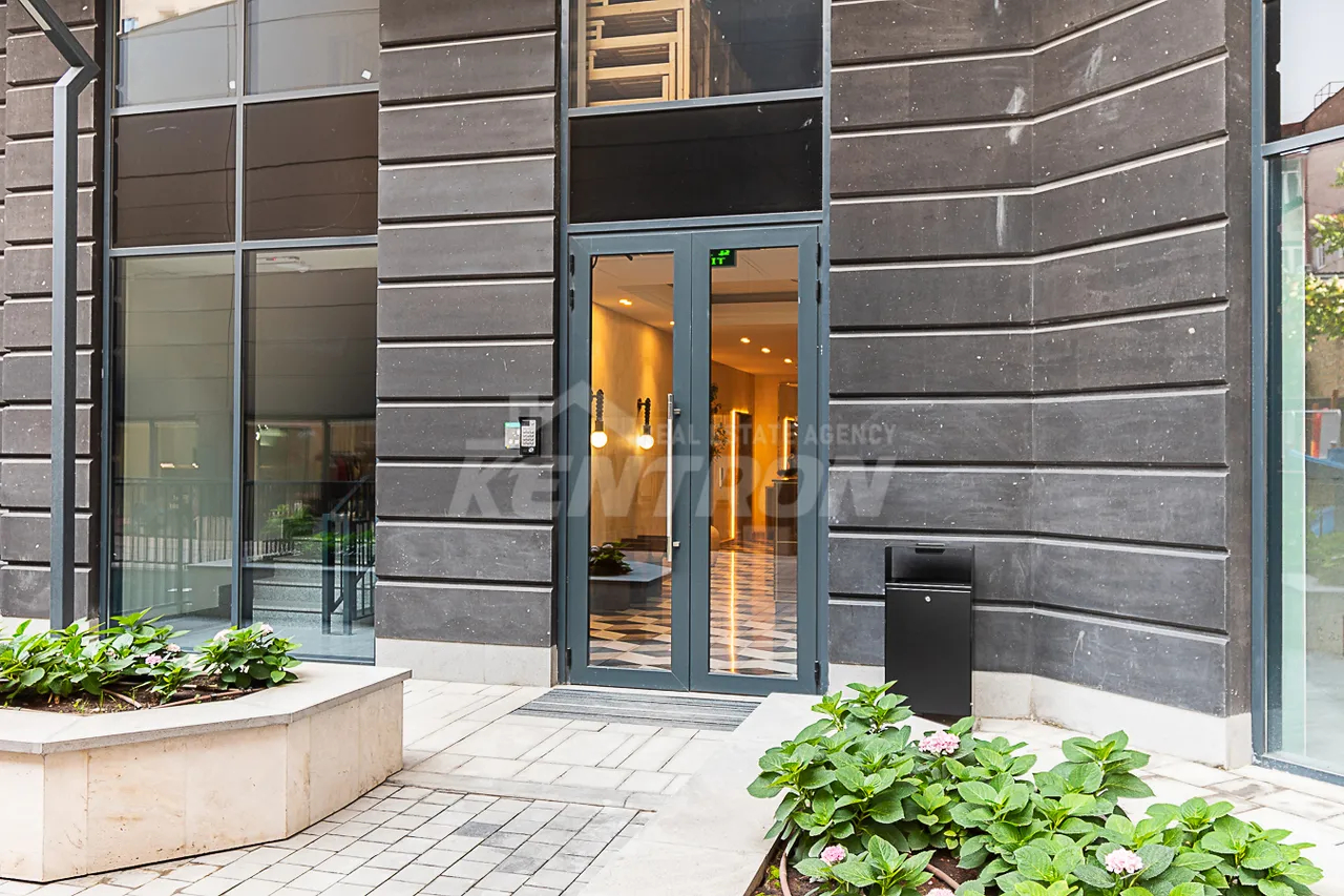 3 bedroom apartment for sale Komitas Ave, Arabkir Yerevan, 161892