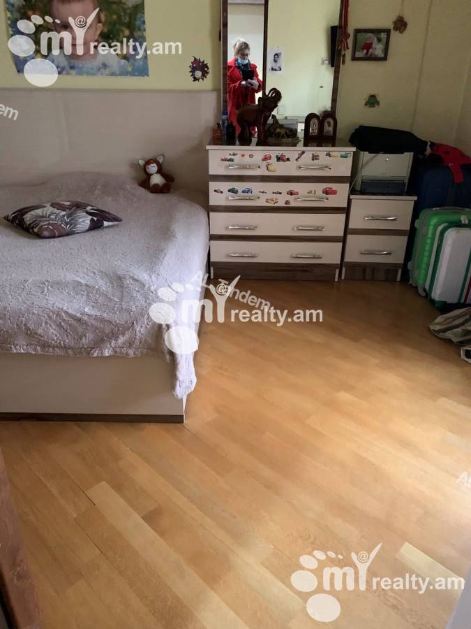 6 bedroom apartment for sale خیابان پوشکین, مرکز شهر ایروان, 143595