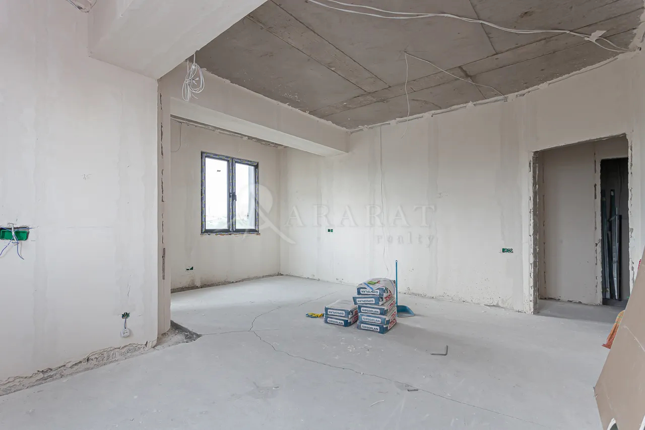 3 bedroom apartment for sale Hasratyan st., Ajapnyak Yerevan, 157405