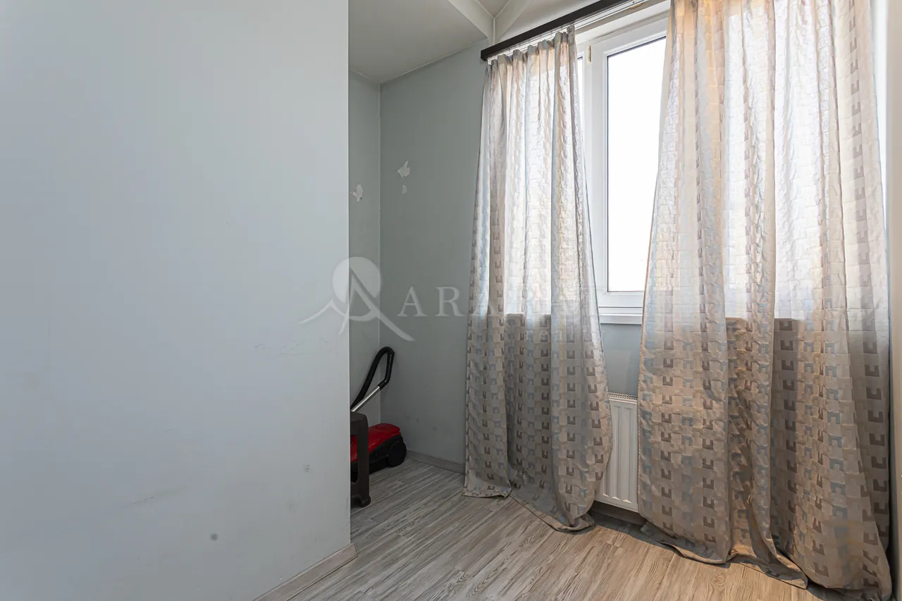 4 bedroom apartment for sale Hakobyan St, Arabkir Yerevan, 158132