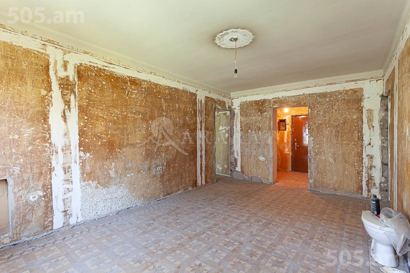 2 bedroom apartment for sale Heratsi St, Center Yerevan, 153131