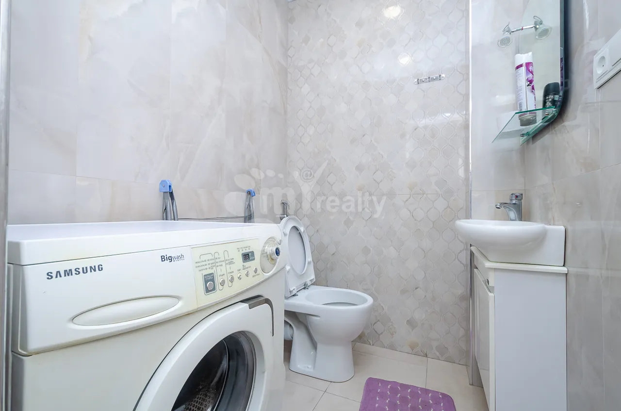3 bedroom apartment for rent خیابان آدونس, عربگیر ایروان, 161485