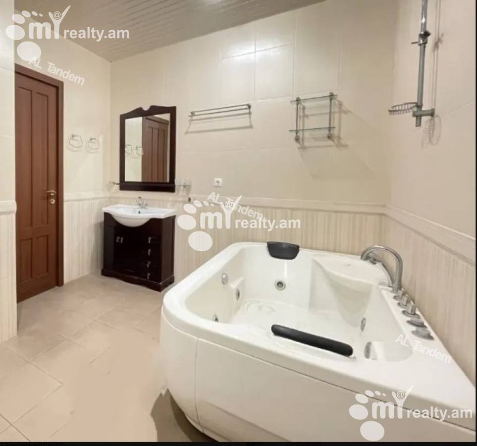 4 bedroom apartment for sale خیابان سایات نووآ, مرکز شهر ایروان, 147802