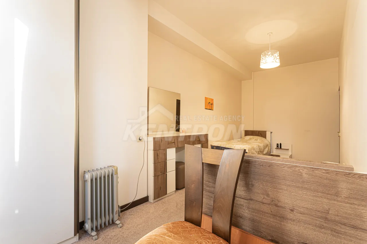 2 սենյականոց բնակարան  Ադոնց փող, Արաբկիր Երևան, 158284