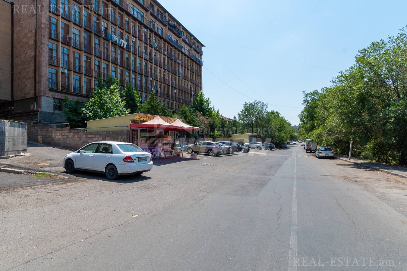 3 սենյականոց բնակարան  Մոլդովական փող, Նոր Նորք Երևան, 137933