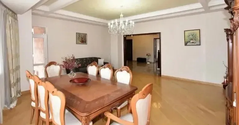 5 սենյականոց բնակարան  Սևակի փող, Քանաքեռ-Զեյթուն Երևան, 160807