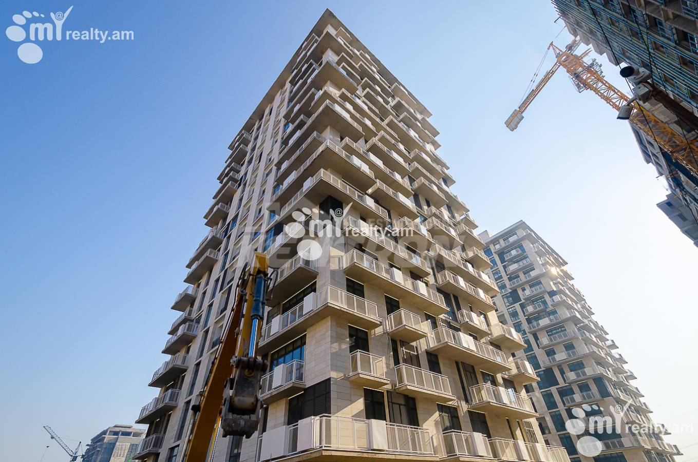 Купить 4 комнатную квартиру Ленинградян, Квартал Ваагни Ереван, 149902