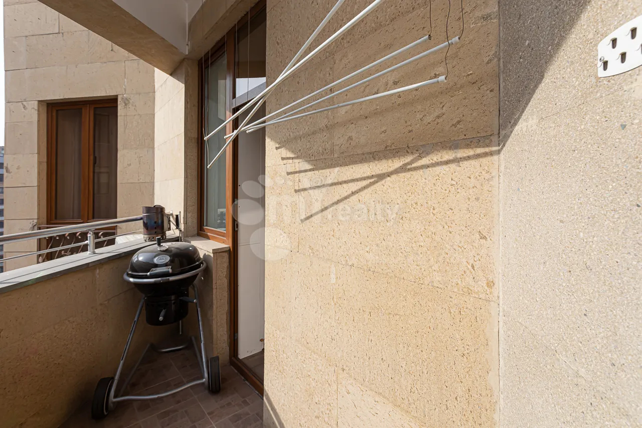 3 bedroom apartment for rent Aram St, Center Yerevan, 161208
