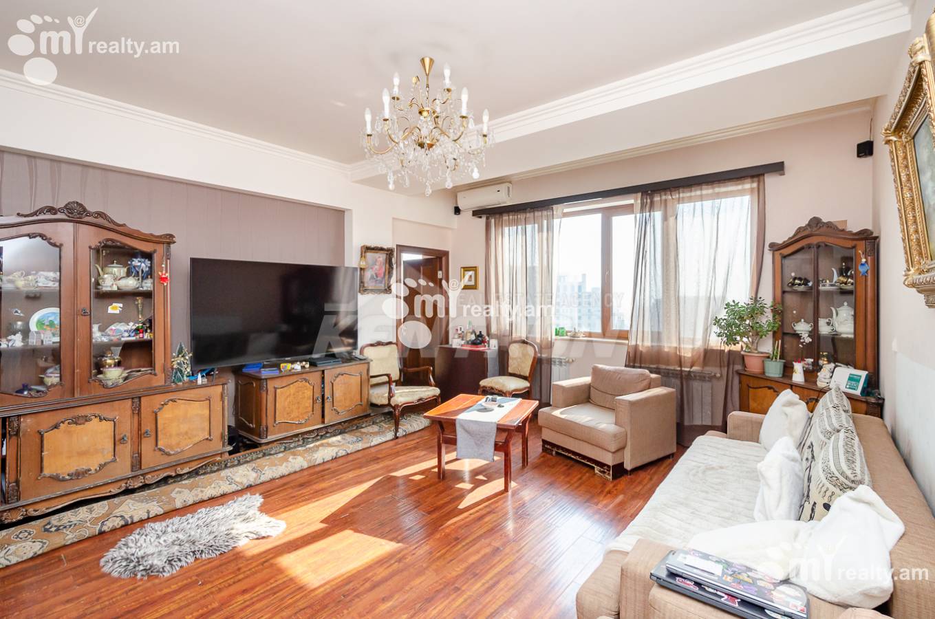 3 bedroom apartment for sale D. Demirchyan St, Center Yerevan, 144366