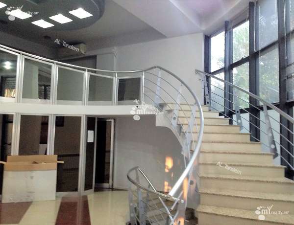 arenda-kommercheskogo-pomesheniya/Hr.Kochar+St/Arabkir/Yerevan