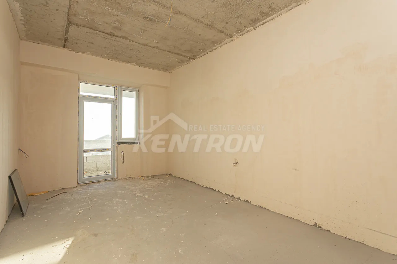 4 bedroom apartment for sale Sevak St, Qanaqer- Sejtun Yerevan, 157490