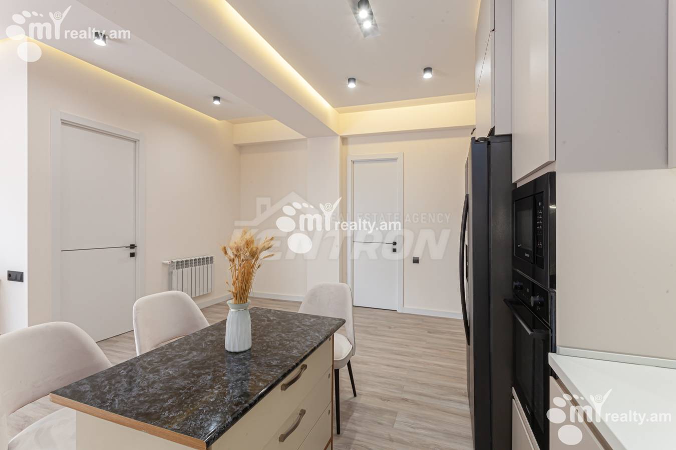 3 bedroom apartment for sale Tsarav Aghbyur St, Avan Yerevan, 151891