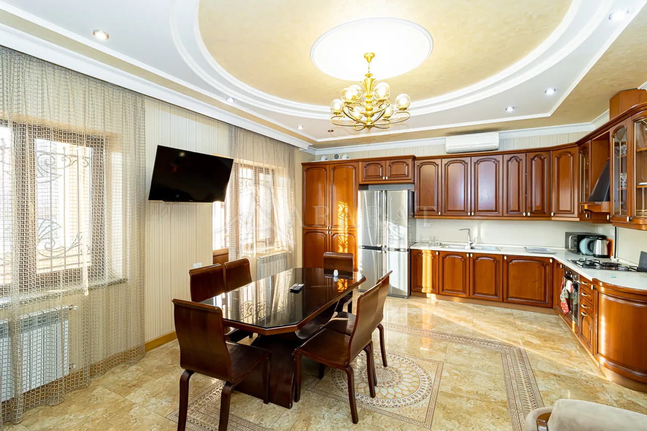 Առանձնատուն  Գ 1 թաղ., Աջափնյակ Երևան, 159067