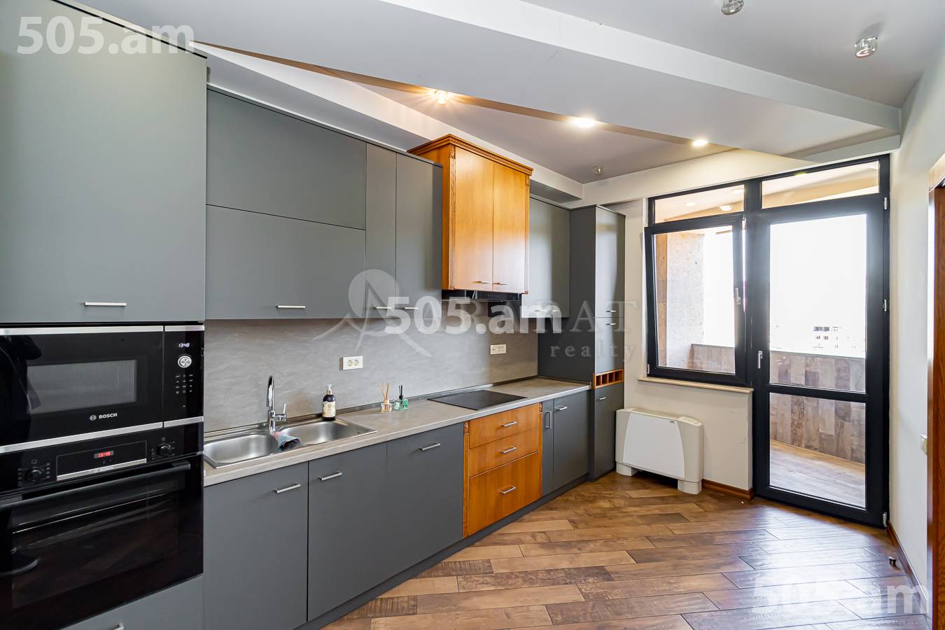 4 bedroom apartment for sale D. Demirchyan St, Center Yerevan, 155365