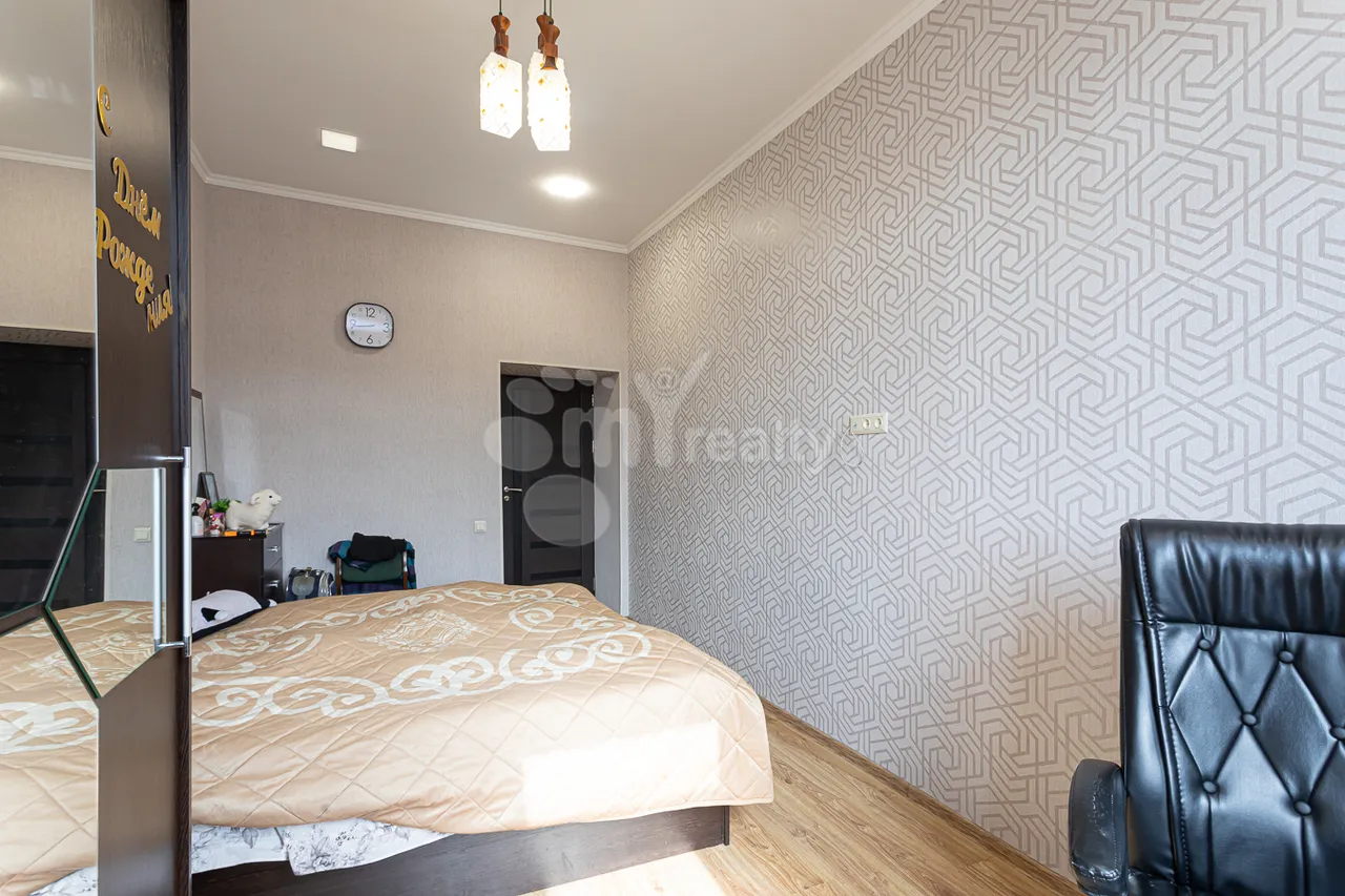 Купить 2 комнатную квартиру Терян ул, Центр Ереван, 159868