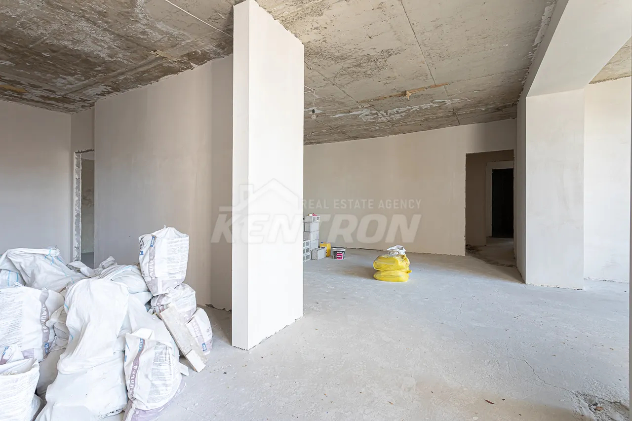 4 bedroom apartment for sale خیابان آرام, مرکز شهر ایروان, 157559