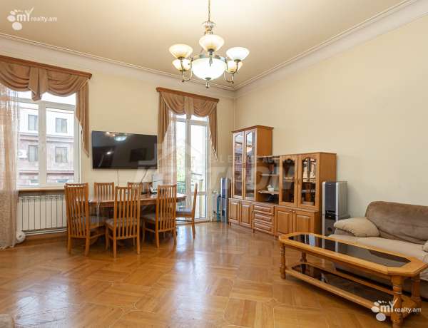 4-senyakanoc-bnakaran-vacharq-Yerevan-Center