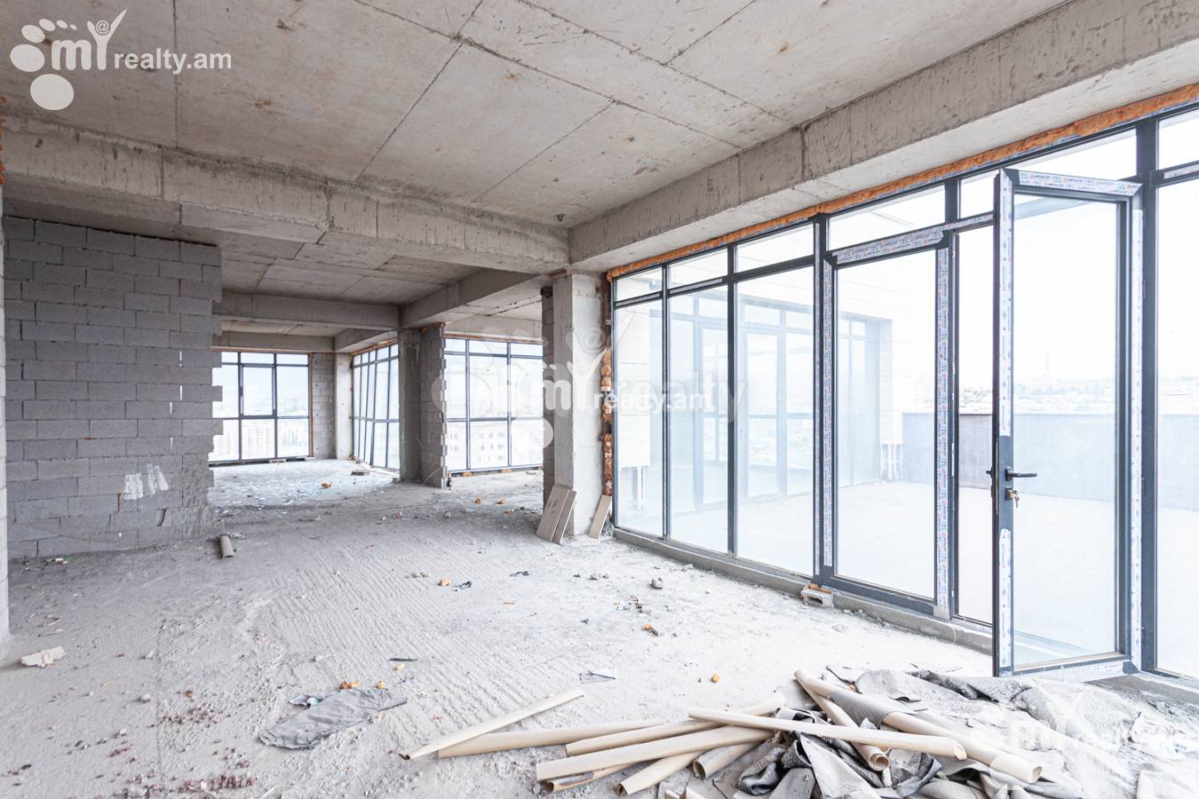 4 bedroom apartment for sale خیابان ا. کاخاتریان, عربگیر ایروان, 139575