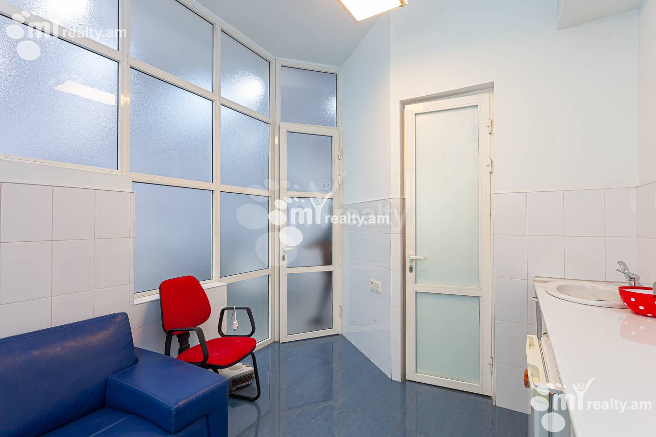 Commercial for sale خیابان کیِفیان, عربگیر ایروان, 144884