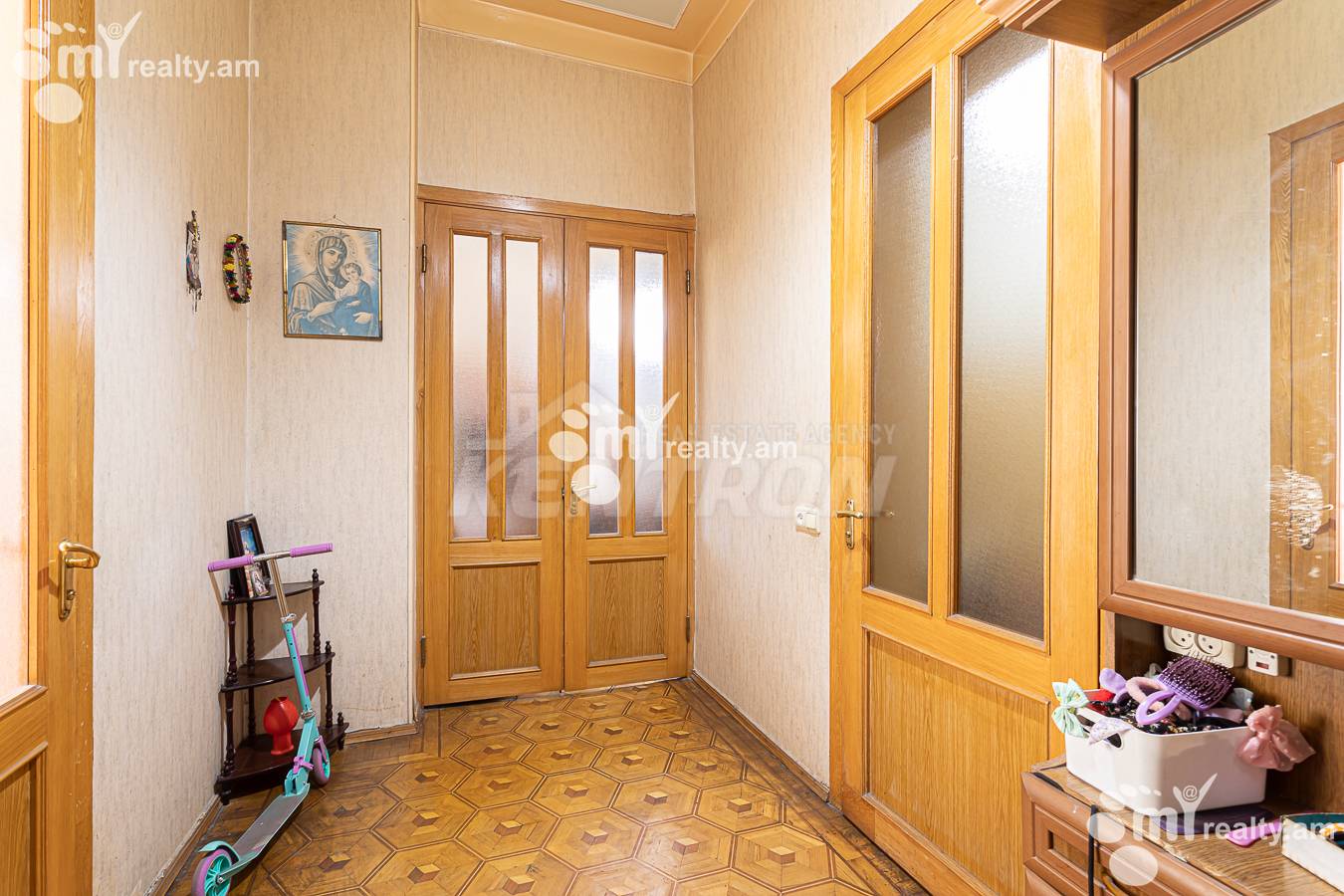 3 bedroom apartment for sale Paronyan St, Center Yerevan, 156507