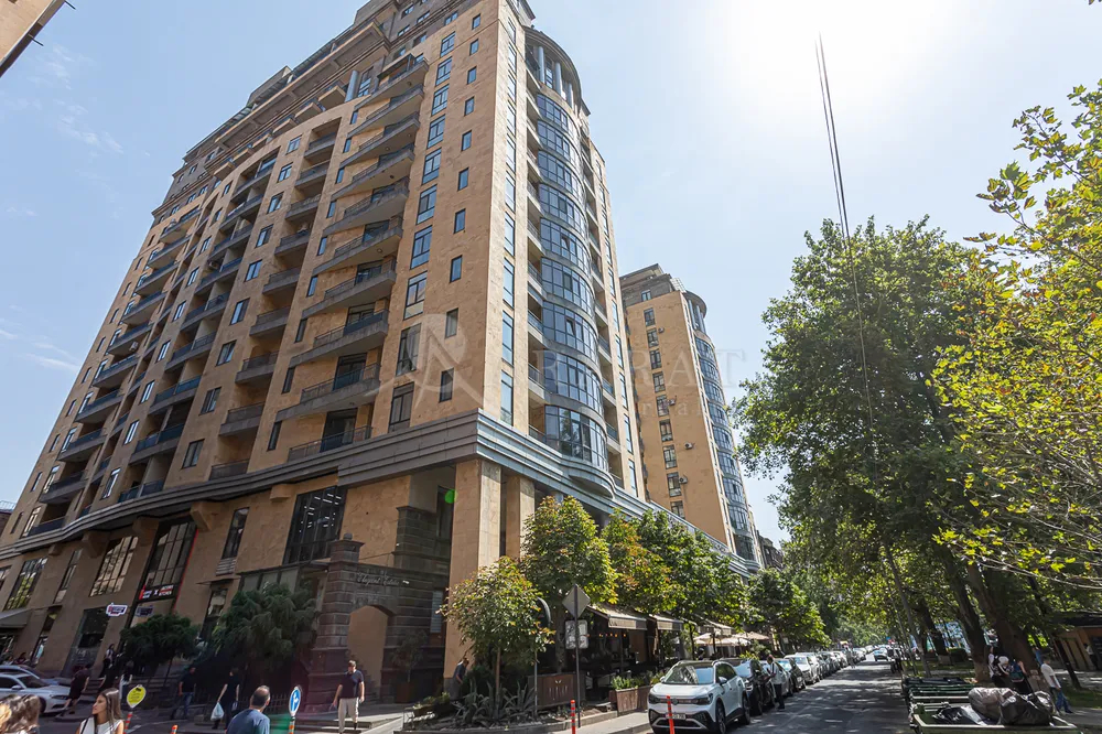 3-senyakanoc-bnakaran-vacharq-Yerevan-Center