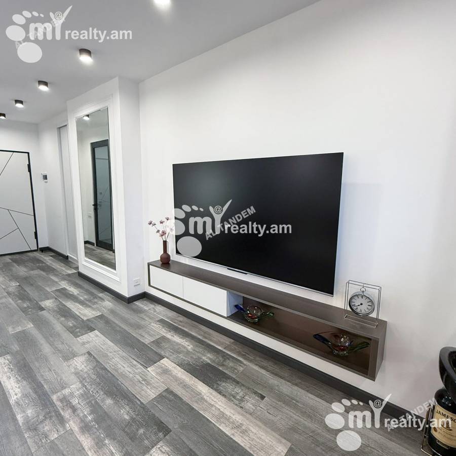 3 bedroom apartment for sale Leningradyan St, Ajapnyak Yerevan, 155387
