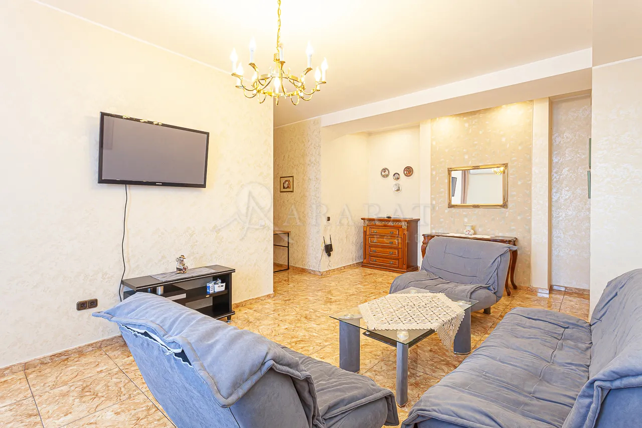 3 bedroom apartment for sale Tsitsernakaberd Highway, Center Yerevan, 158899