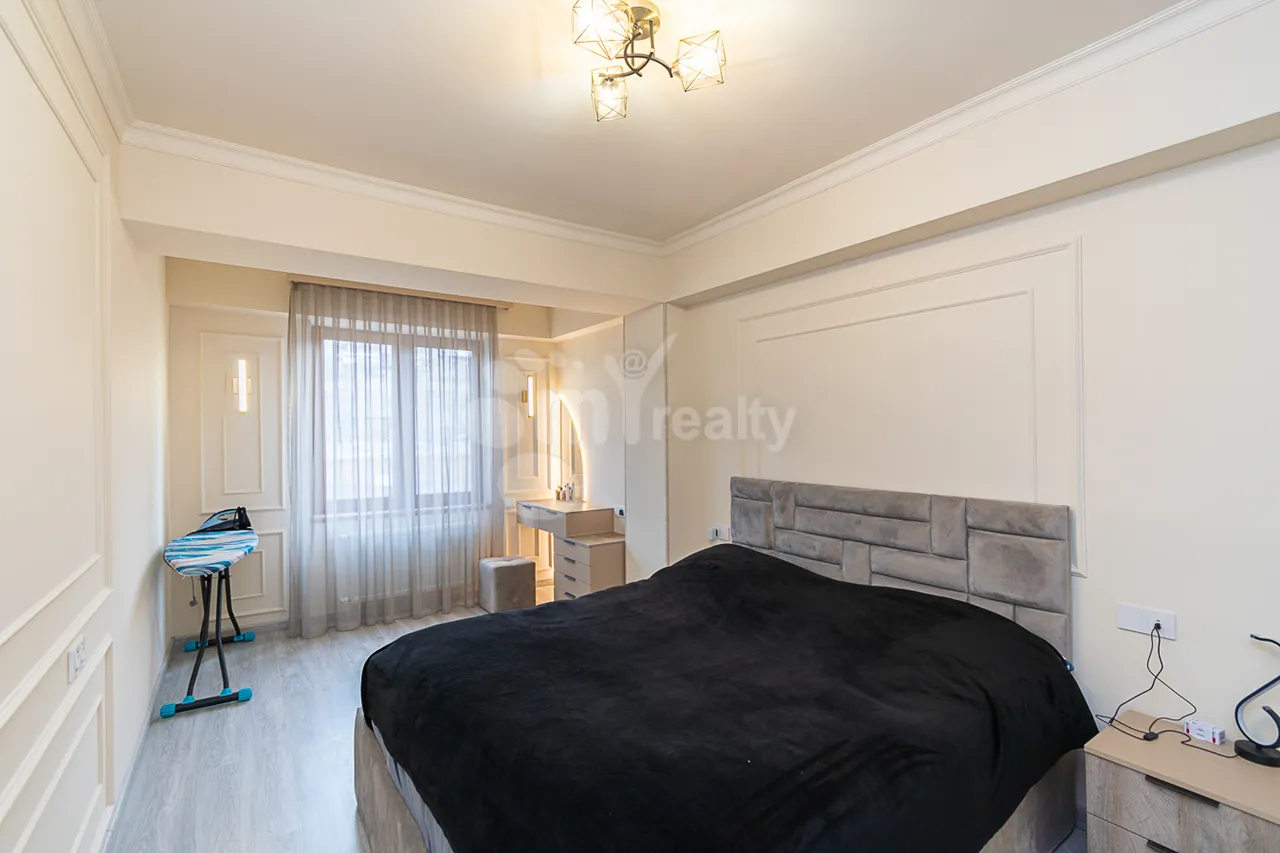 Купить 3 комнатную квартиру Севак ул, Канакер-Зейтун Ереван, 160170