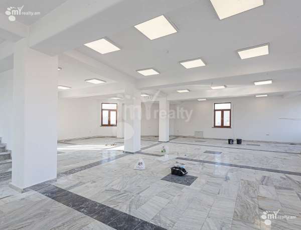 komercion-vardzakalutyun-Yerevan-Nor-Norq