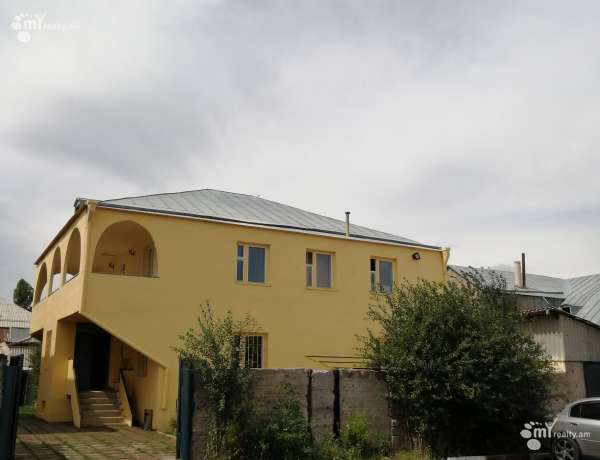 arandznatun-vacharq-Gegharkunik-Sevan