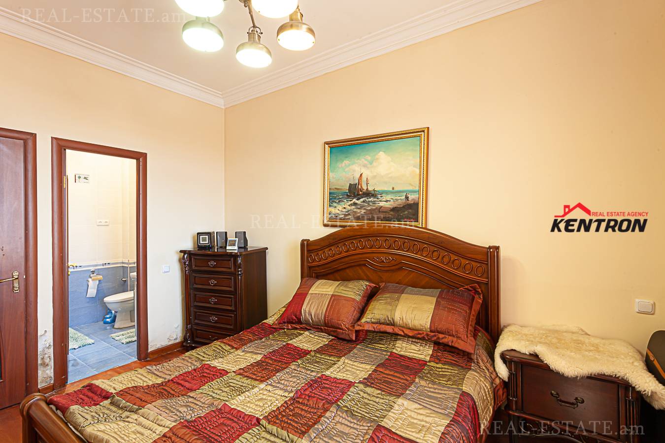 House for sale Barbyus St, Arabkir Yerevan, 133875