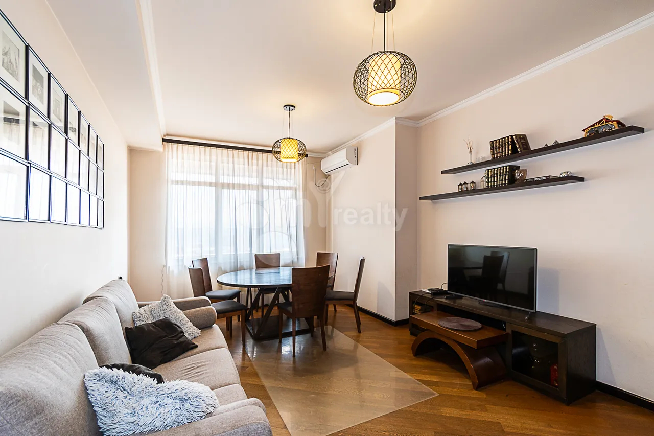 3 bedroom apartment for rent Tsitsernakaberd Highway, Center Yerevan, 159492