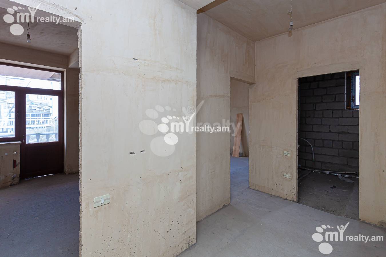 3 bedroom apartment for sale Antarayin St, Center Yerevan, 151851