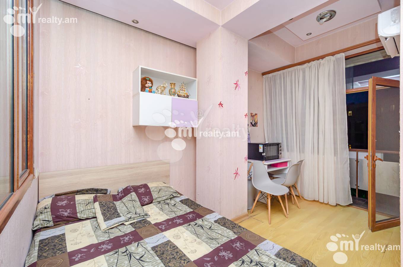 2 bedroom apartment for sale Antarayin St, Center Yerevan, 153495